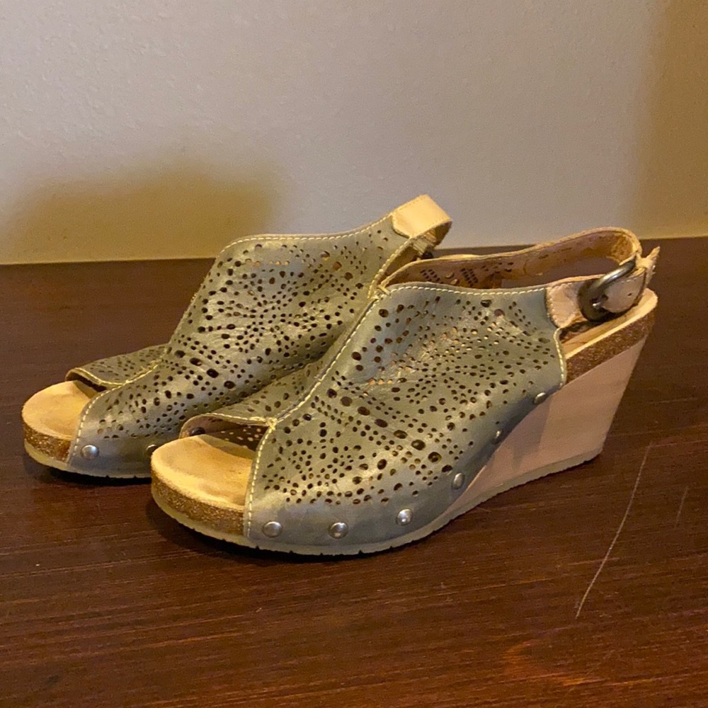 Pikolinos grayish brown laser cut wedge sandals
